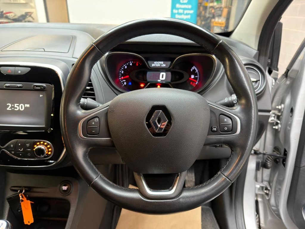 Used Renault Captur 2018 for sale - 77133057: Photo 8