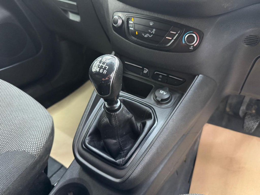 Used Ford Transit Courier 2020 for sale - 76333213: Photo 9