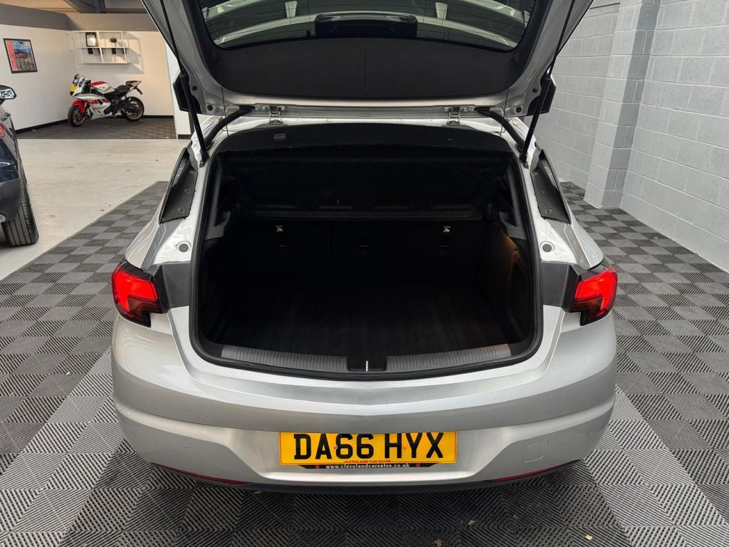 Used Vauxhall Astra 2016 for sale - 76376338: Photo 16