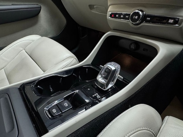 Used Volvo XC40 2021 for sale - 76081207: Photo 18