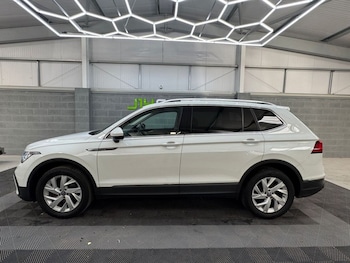 Used Volkswagen Tiguan Allspace 2022 for sale - 76481549: Photo