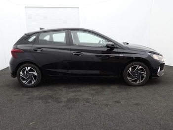 Used Hyundai i20 2022 for sale - 76496339: Photo