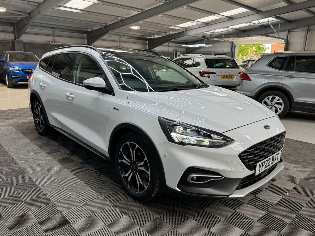 Used Ford Focus 2022 for sale - 76686411: Photo 3