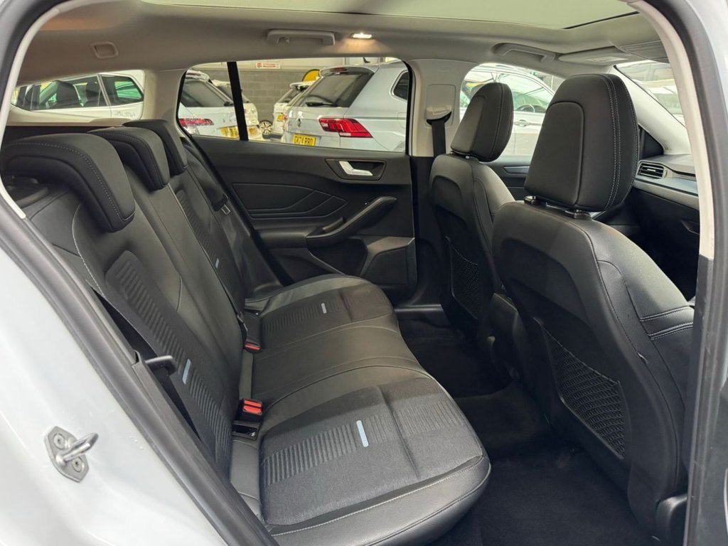 Used Ford Focus 2022 for sale - 76686411: Photo 31