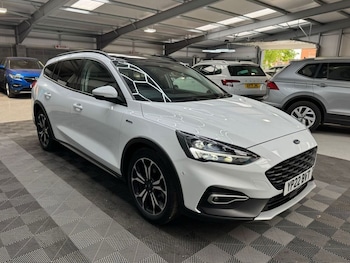 Used Ford Focus 2022 for sale - 76686411: Photo