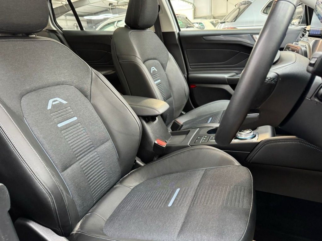 Used Ford Focus 2022 for sale - 76686411: Photo 7