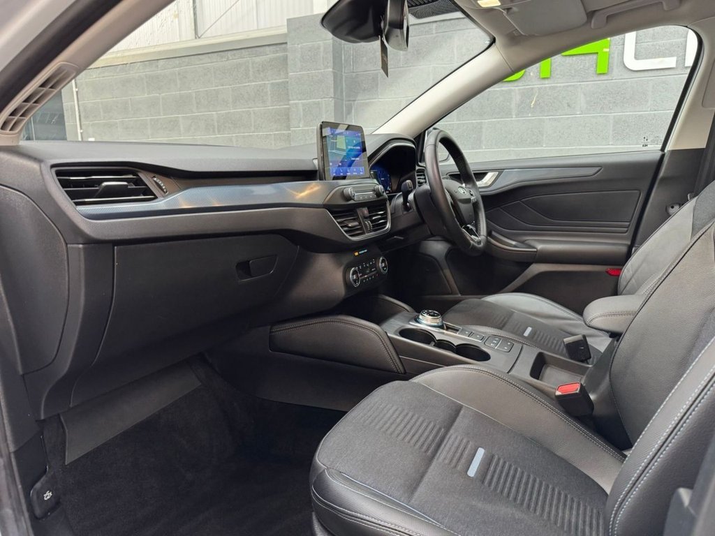 Used Ford Focus 2022 for sale - 76686411: Photo 8