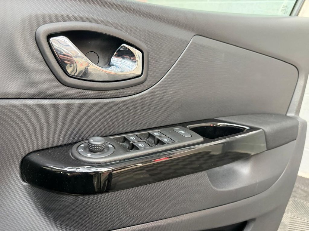 Used Renault Captur 2014 for sale - 78167321: Photo 20