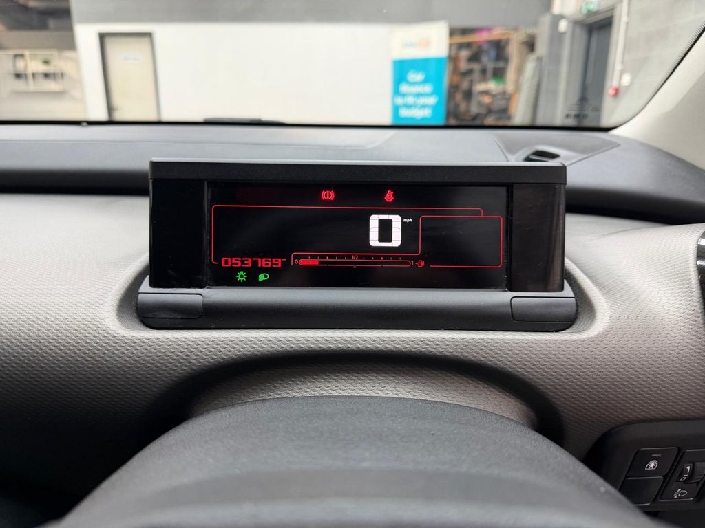 Used Citroen C4 Cactus 2015 for sale - 77499038: Photo 9