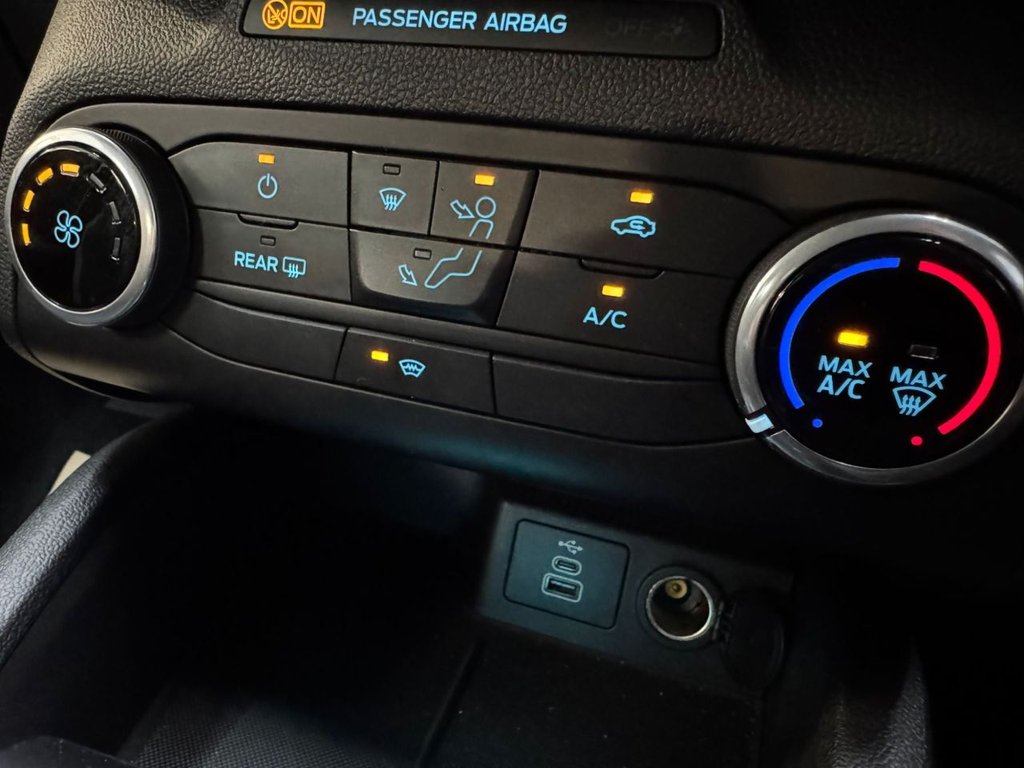 Used Ford Focus 2022 for sale - 75853261: Photo 30