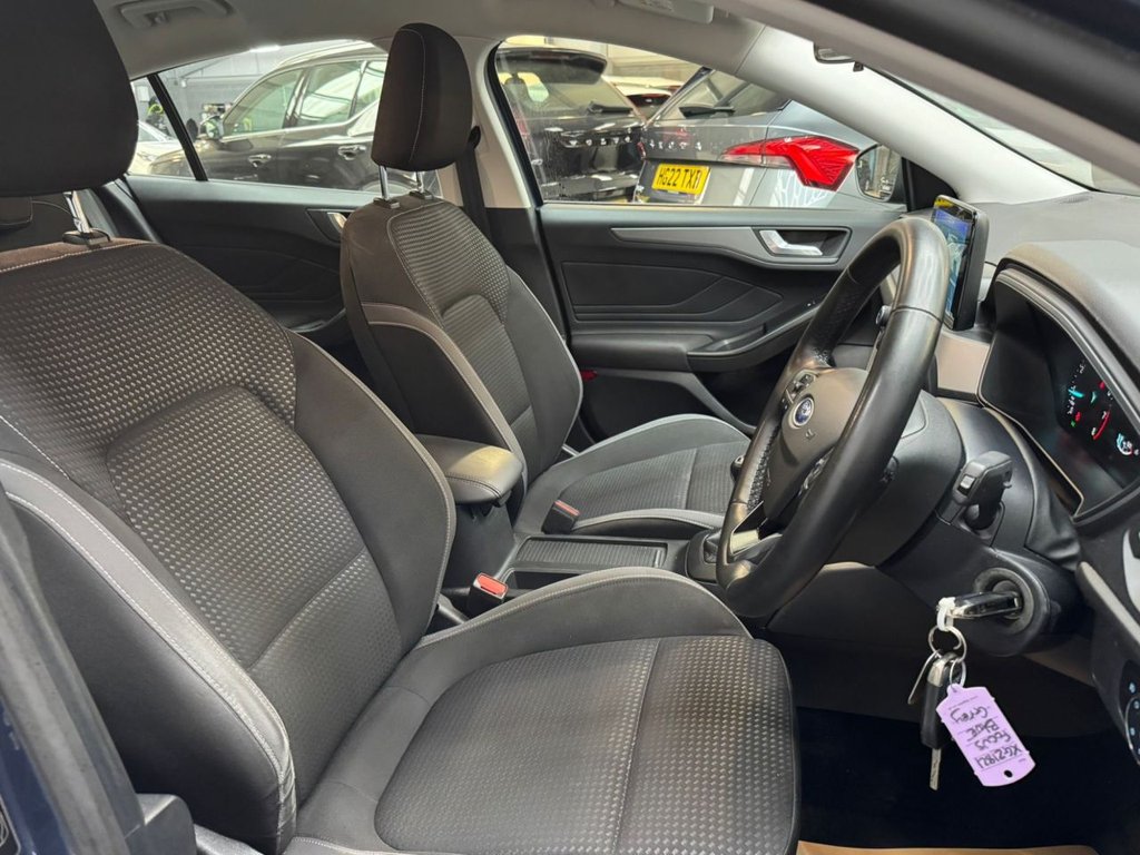 Used Ford Focus 2022 for sale - 75853261: Photo 6