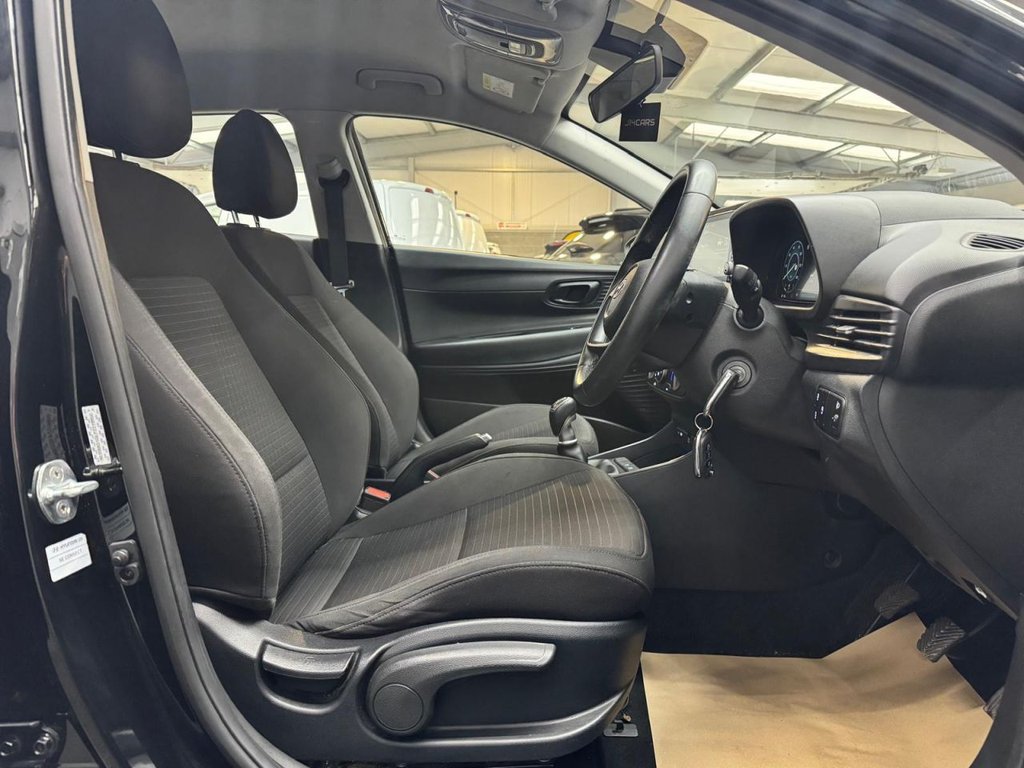 Used Hyundai i20 2022 for sale - 76686068: Photo 6