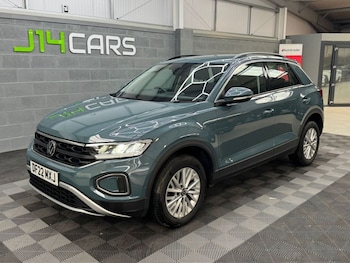 Used Volkswagen T-Roc 2022 for sale - 75974314: Photo