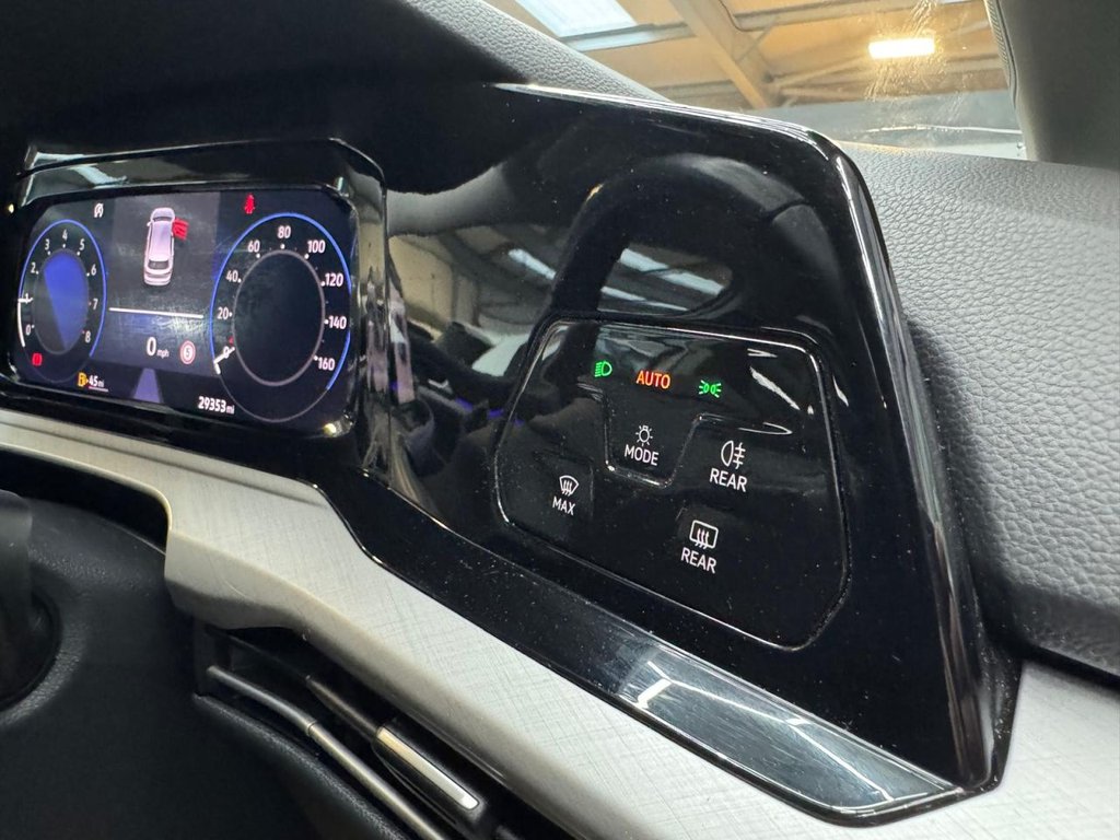 Used Volkswagen Golf 2022 for sale - 76642823: Photo 20