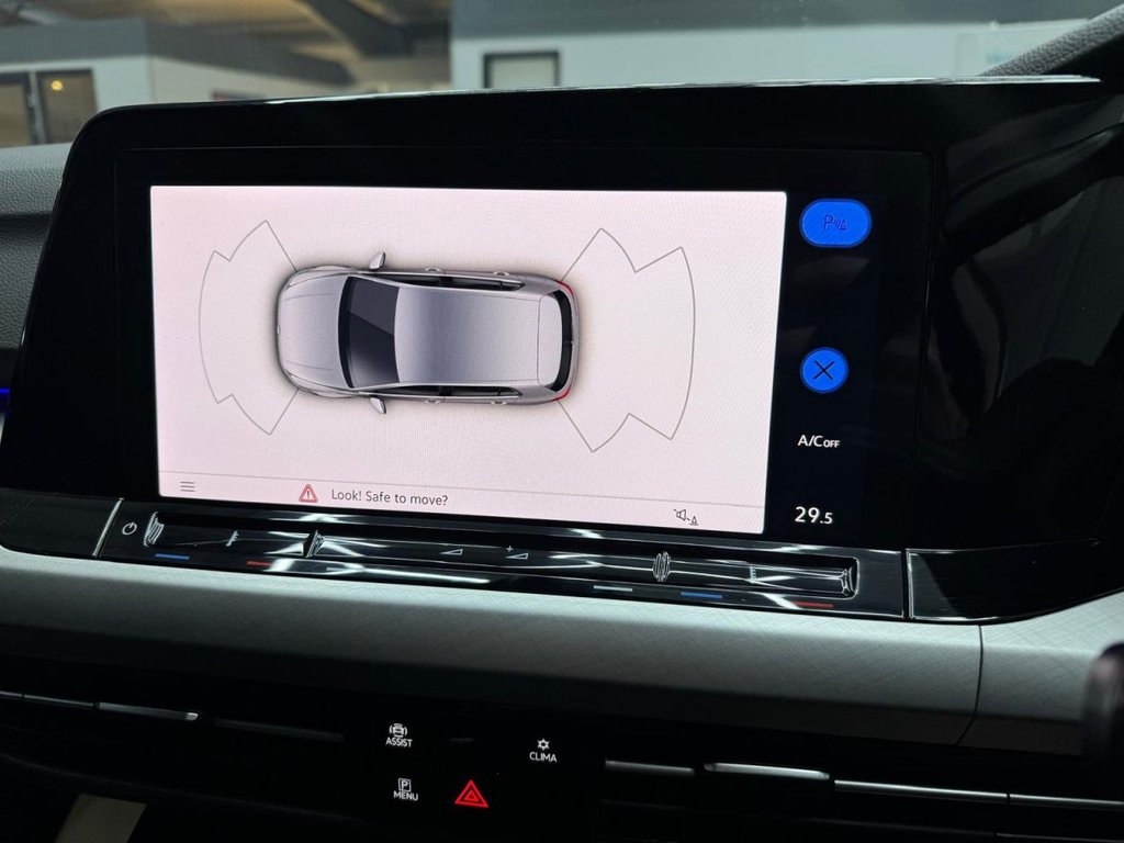 Used Volkswagen Golf 2022 for sale - 76642823: Photo 26