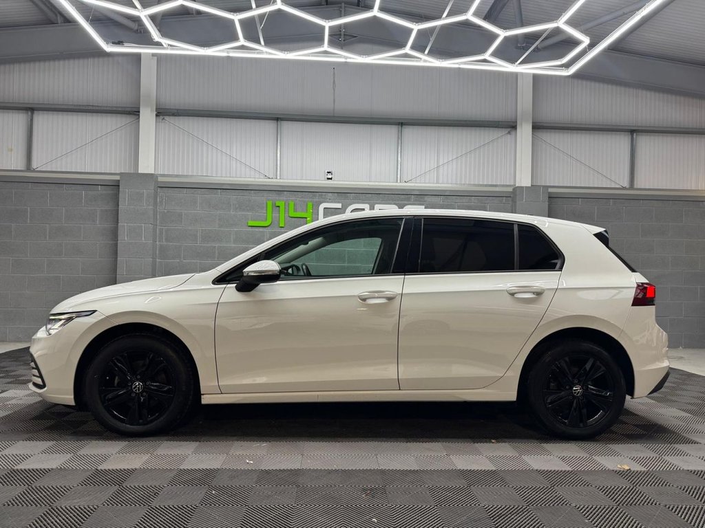 Used Volkswagen Golf 2022 for sale - 76642823: Photo 5