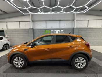 Used Renault Captur 2022 for sale - 74985438: Photo