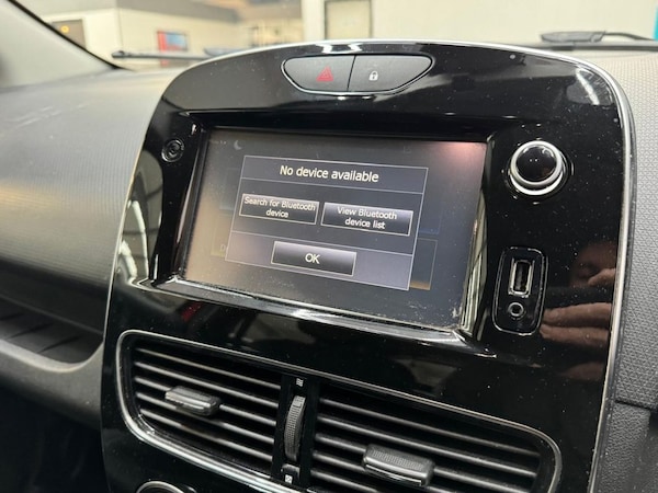 Used Renault Clio 2017 for sale - 76313142: Photo 26