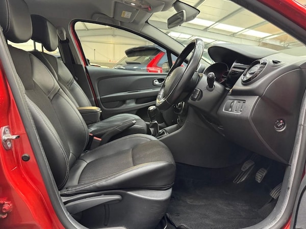 Used Renault Clio 2017 for sale - 76313142: Photo 7