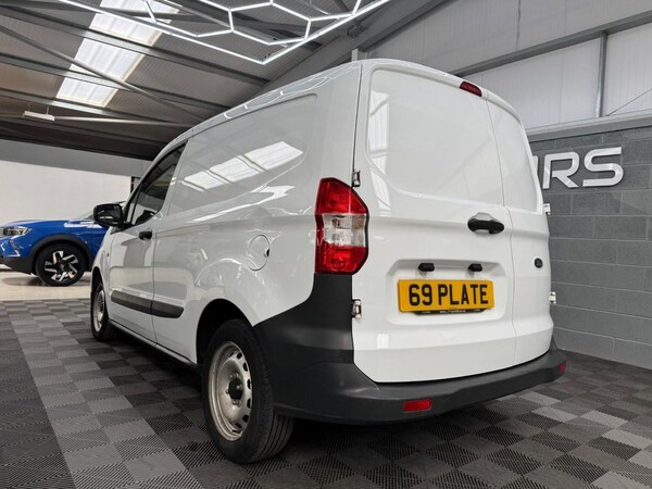 Used Ford Transit Courier 2020 for sale - 76235277: Photo 11