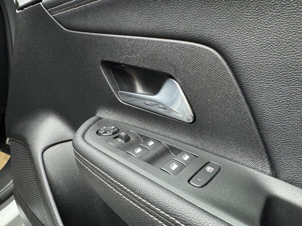 Used Vauxhall Mokka Electric 2022 for sale - 76570116: Photo 18