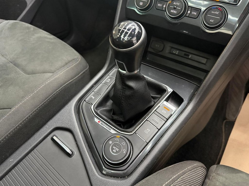 Used Volkswagen Tiguan 2017 for sale - 77820645: Photo 9