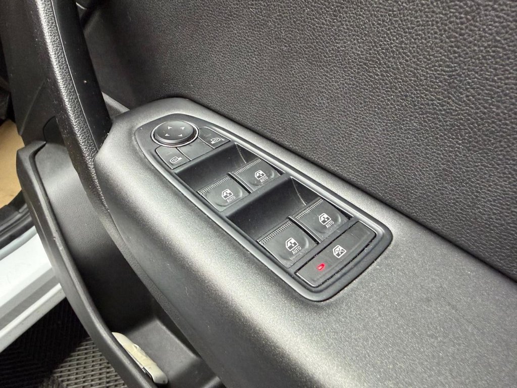 Used Renault Captur 2022 for sale - 77171816: Photo 15