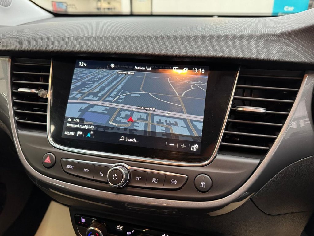 Used Vauxhall Crossland 2022 for sale - 76590965: Photo 17