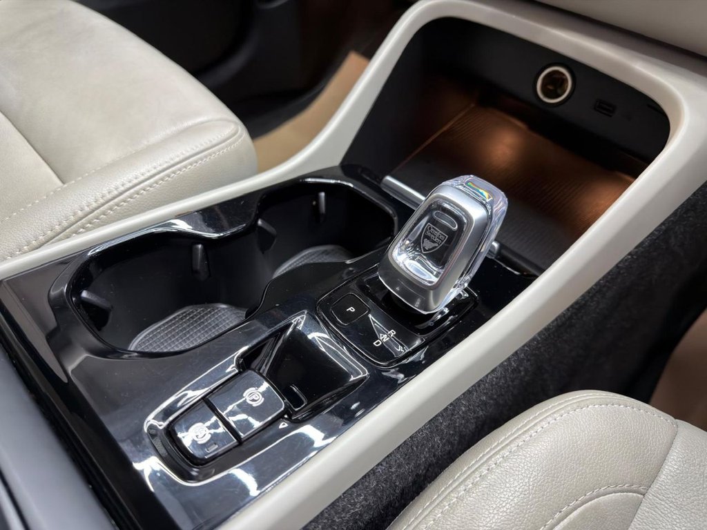 Used Volvo XC40 2020 for sale - 77355897: Photo 11