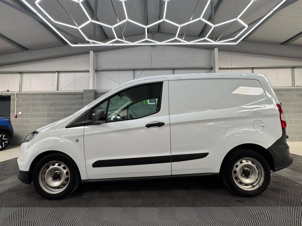 Used Ford Transit Courier 2020 for sale - 77681117: Photo 4