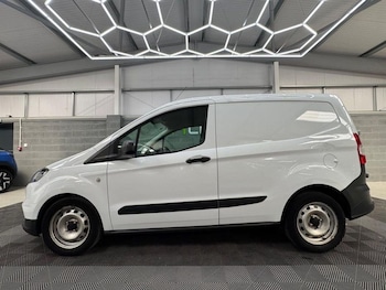 Used Ford Transit Courier 2020 for sale - 77681117: Photo