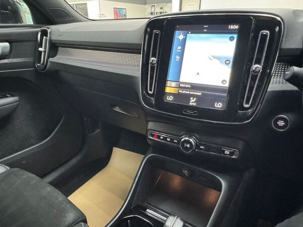 Used Volvo XC40 2022 for sale - 75086958: Photo 10