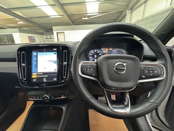 Used Volvo XC40 2022 for sale - 75086958: Photo 9