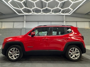 Used Jeep Renegade 2015 for sale - 75370589: Photo