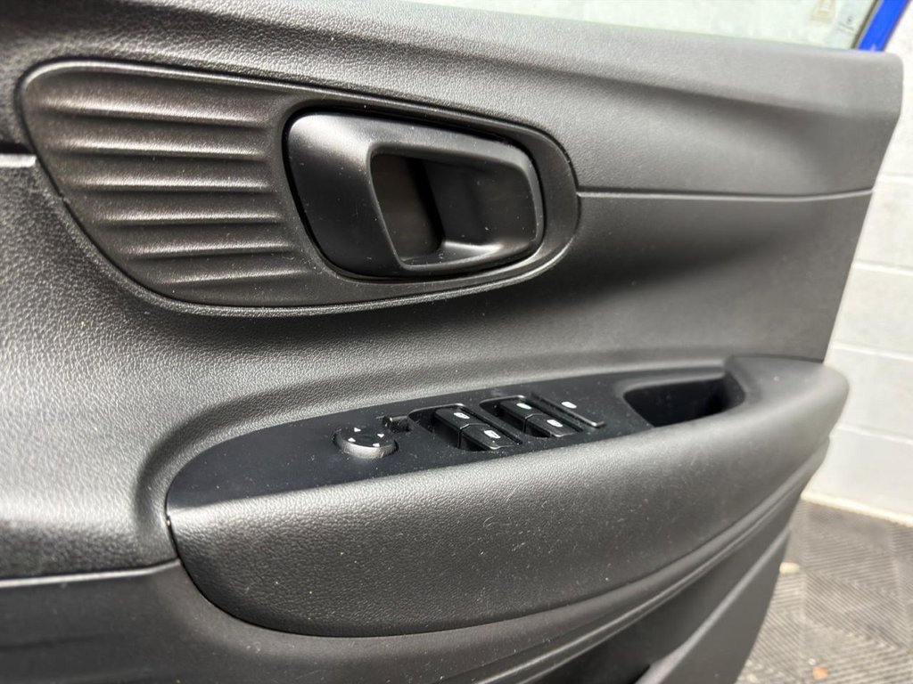 Used Hyundai i20 2022 for sale - 77302013: Photo 17