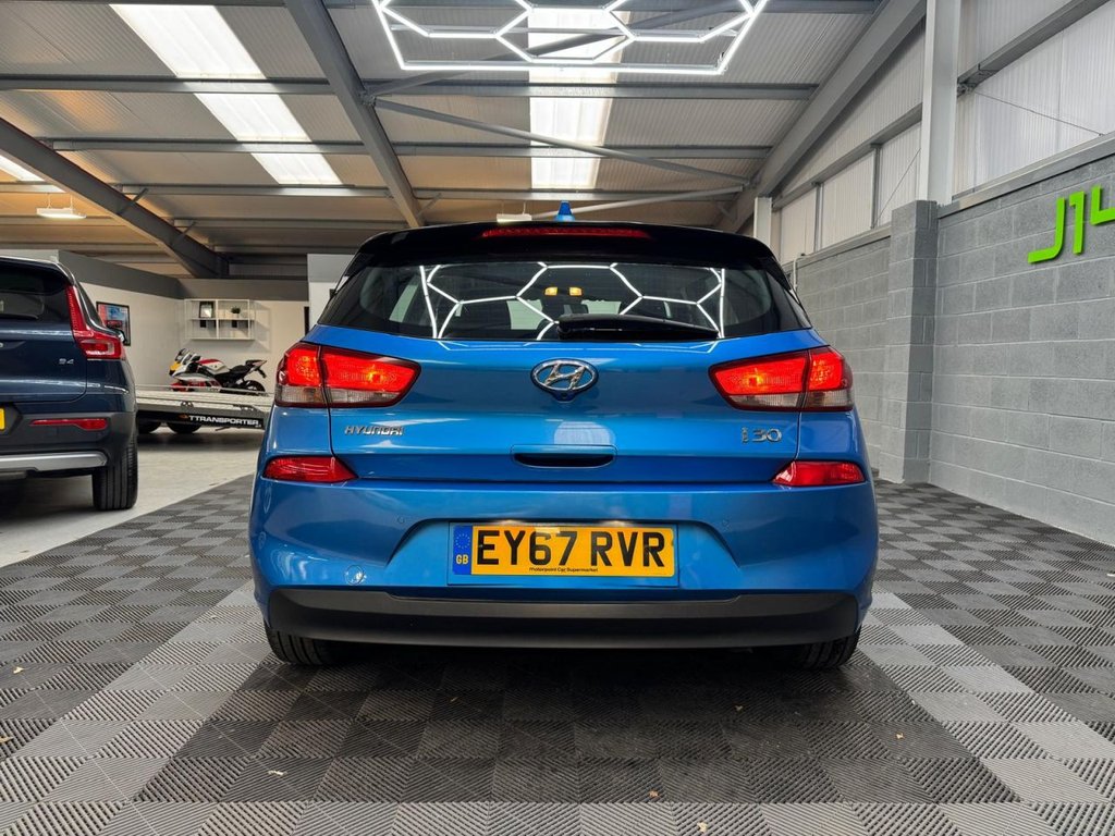 Used Hyundai i30 2017 for sale - 76396175: Photo 15