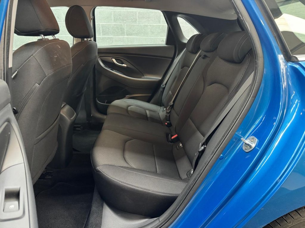 Used Hyundai i30 2017 for sale - 76396175: Photo 17