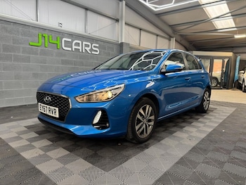 Used Hyundai i30 2017 for sale - 76396175: Photo
