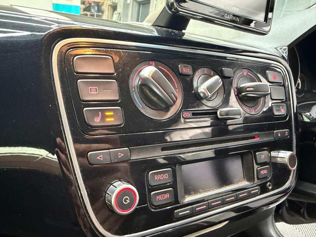 Used Volkswagen up! 2016 for sale - 77520914: Photo 17