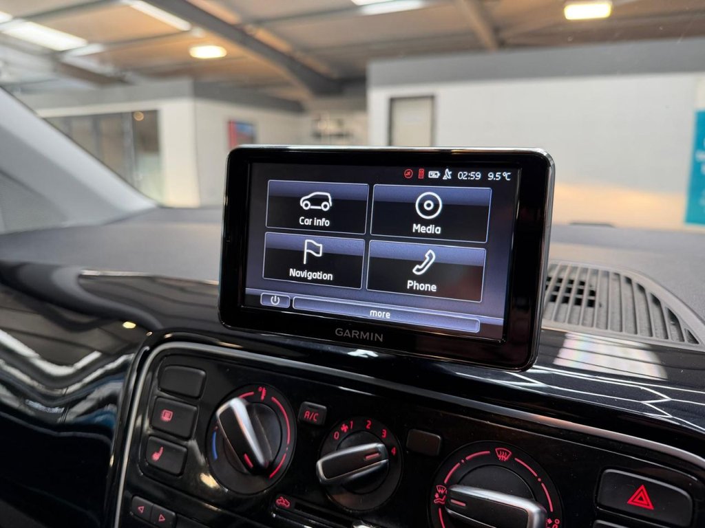 Used Volkswagen up! 2016 for sale - 77520914: Photo 9