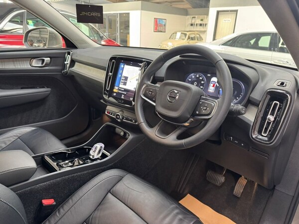 Used Volvo XC40 2022 for sale - 74974303: Photo 10