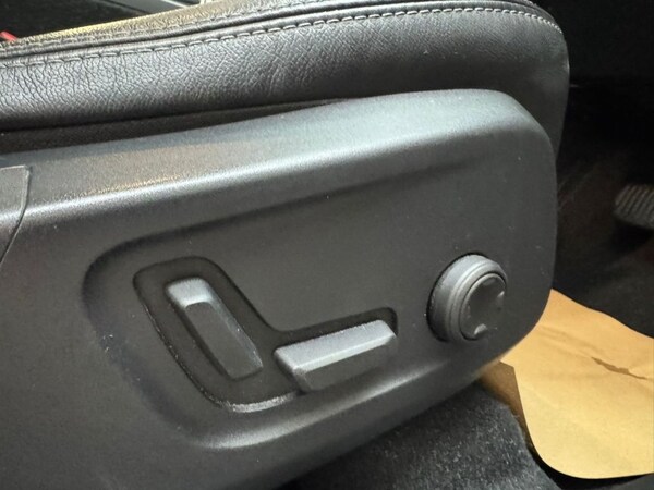 Used Volvo XC40 2022 for sale - 74974303: Photo 22