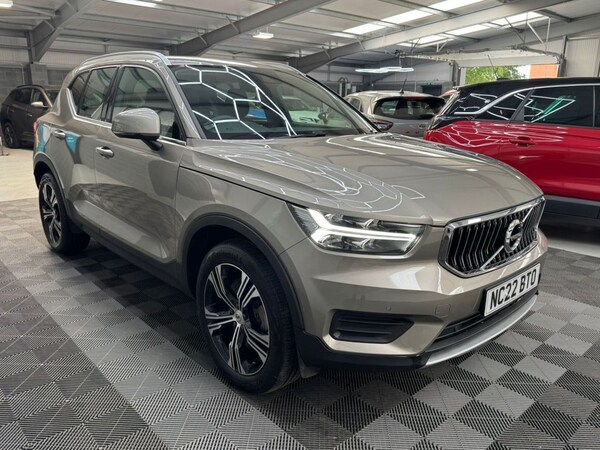 Used Volvo XC40 2022 for sale - 74974303: Photo 3