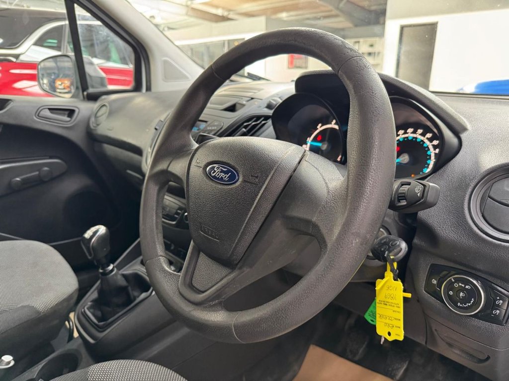 Used Ford Transit Courier 2020 for sale - 76520429: Photo 8