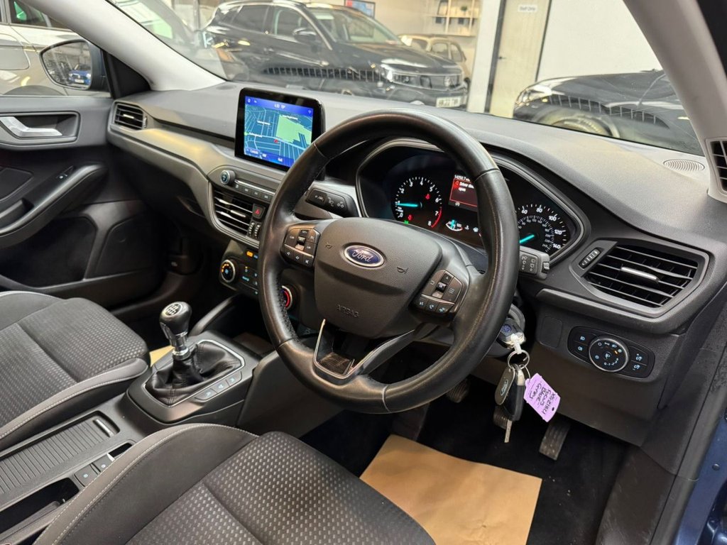 Used Ford Focus 2022 for sale - 76867409: Photo 20