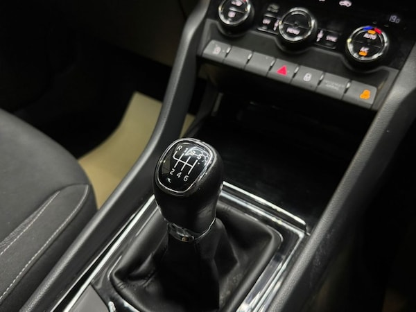 Used Skoda Karoq 2023 for sale - 76105344: Photo 11