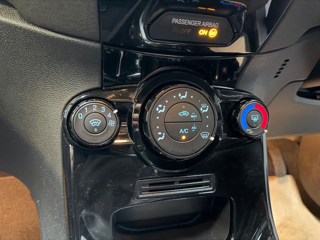 Used Ford Fiesta 2017 for sale - 77408091: Photo 16