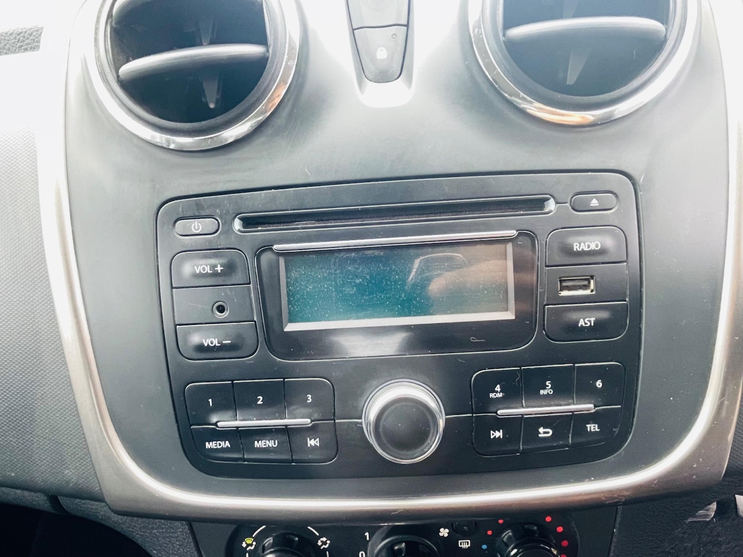 Vehicle 28