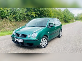 Volkswagen - Polo