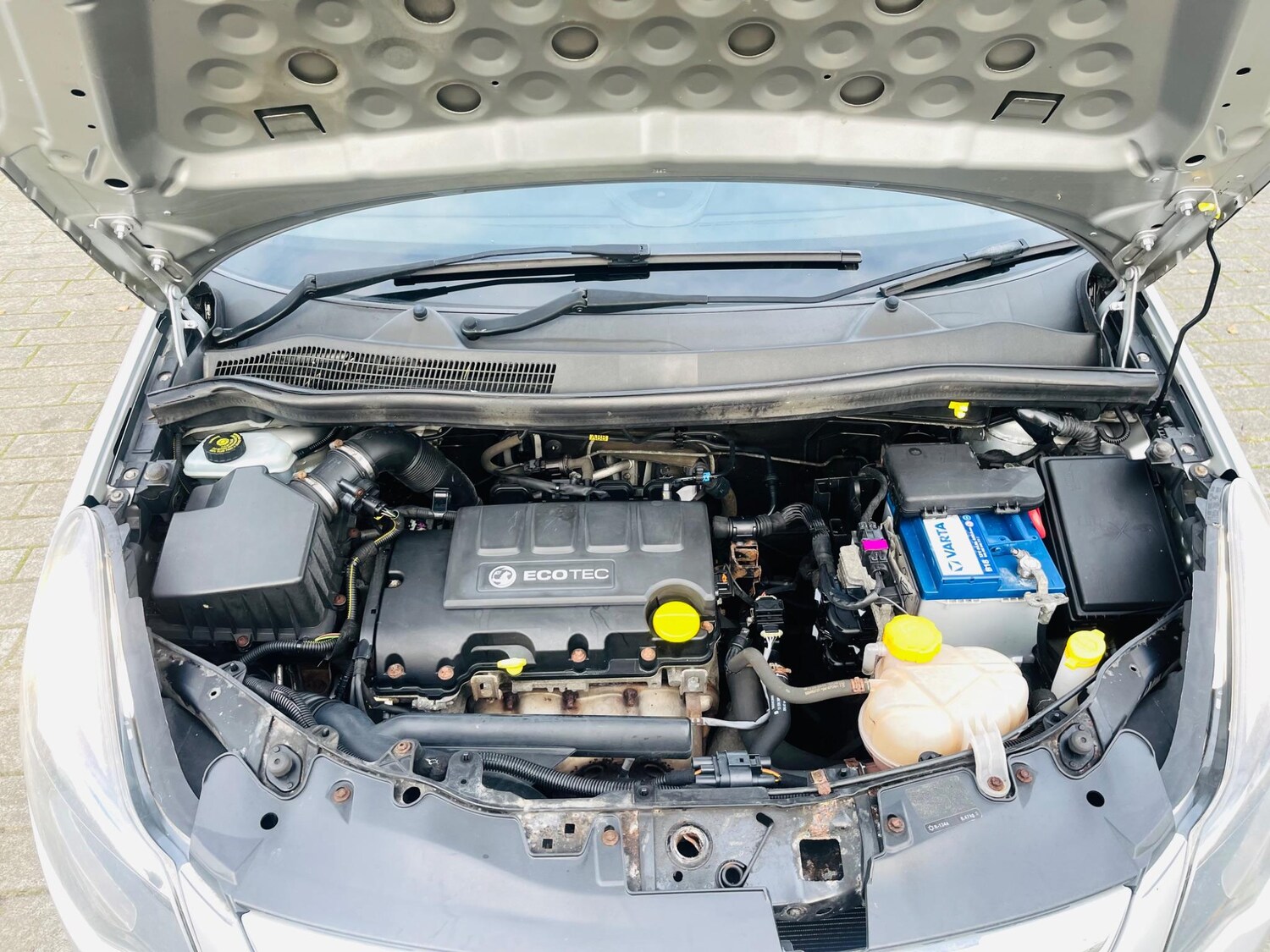 Vehicle 25